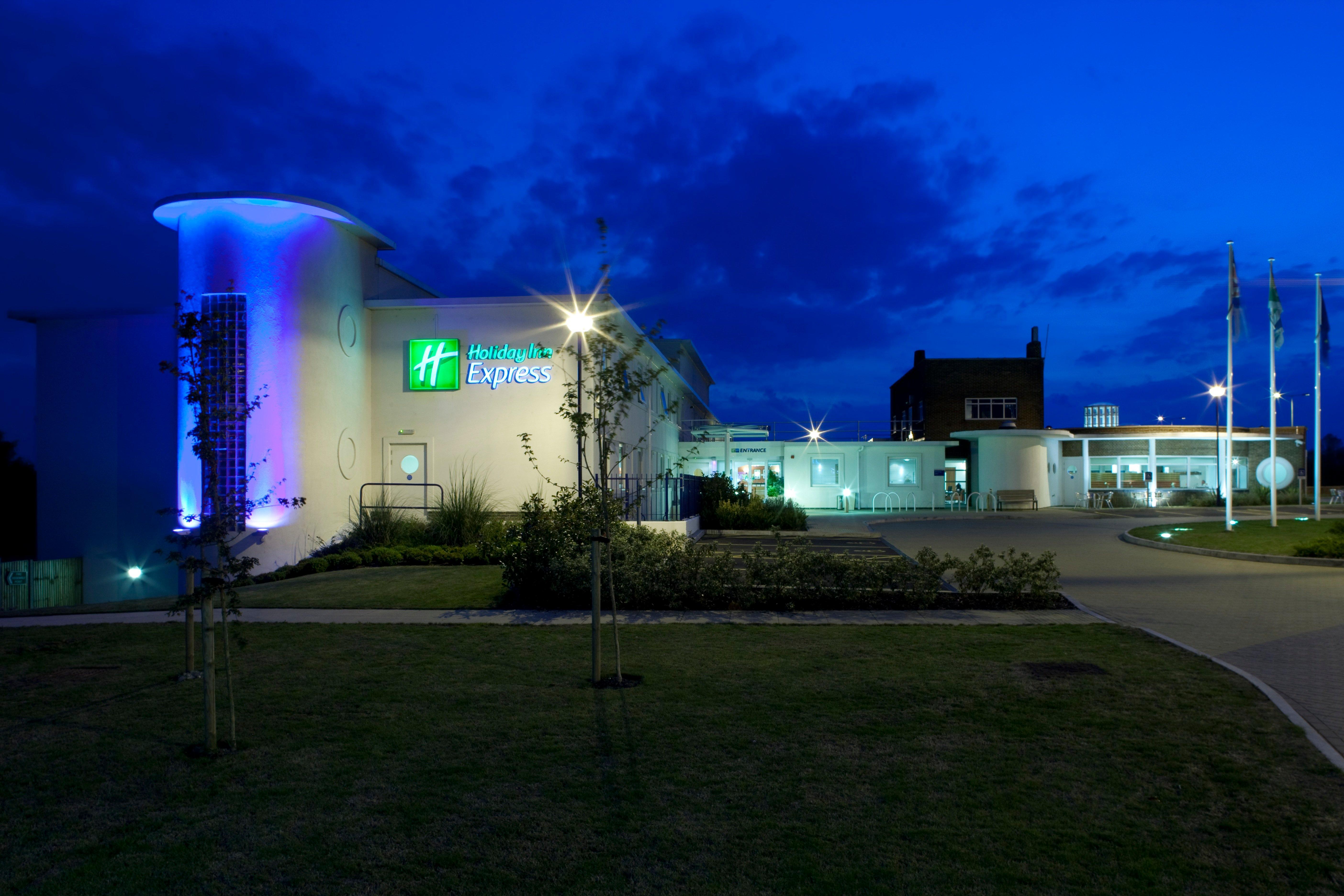 Holiday Inn Express Ramsgate - Minster By Ihg מראה חיצוני תמונה